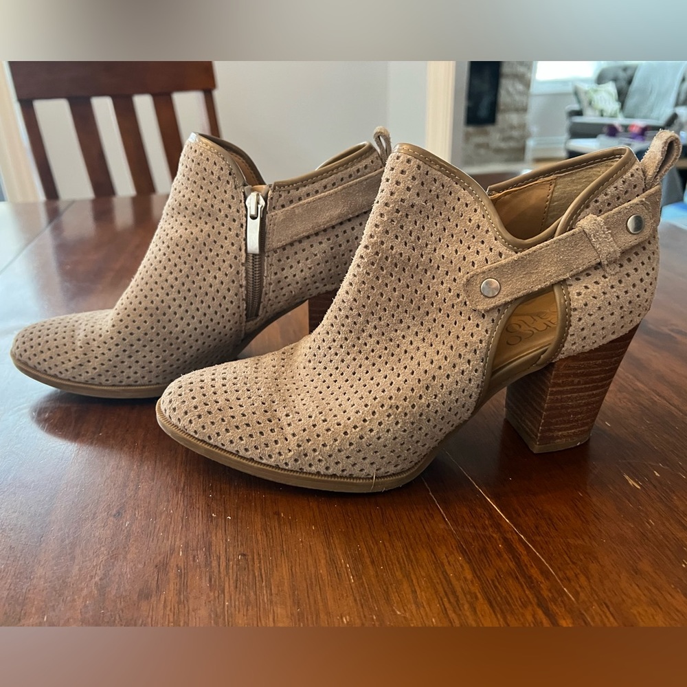 Franco Sarto Nude Suede Booties in Women size 8